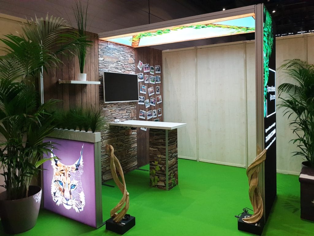 Stand d'exposition lumineux