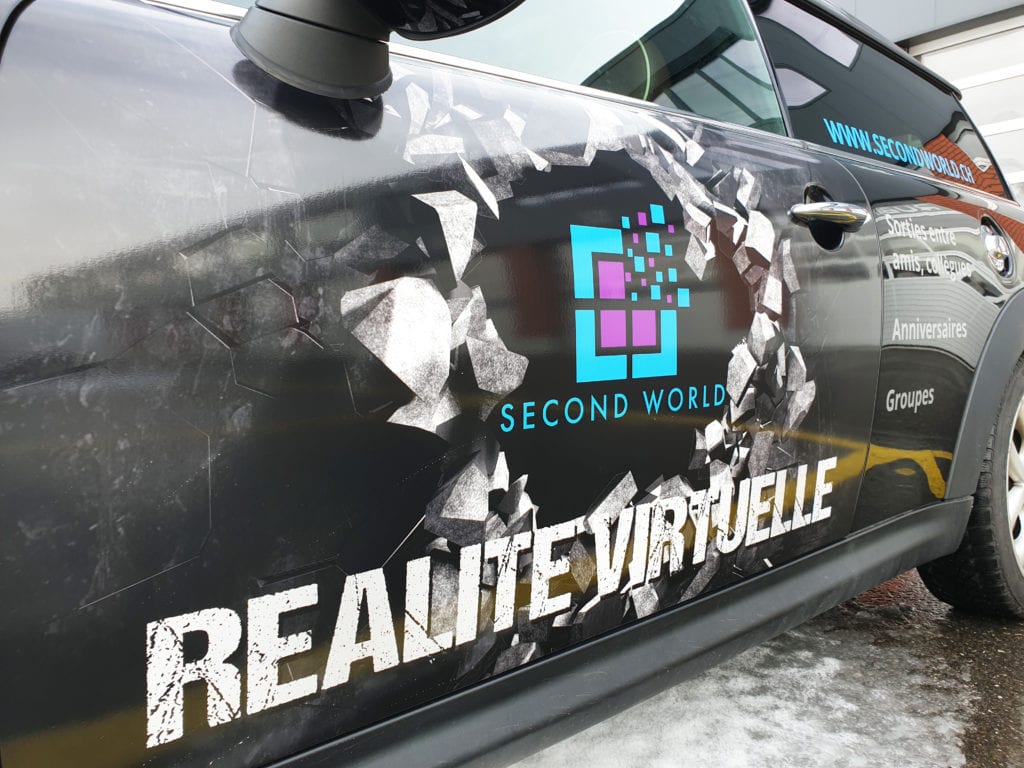 Habillage publicitaire pour voiture