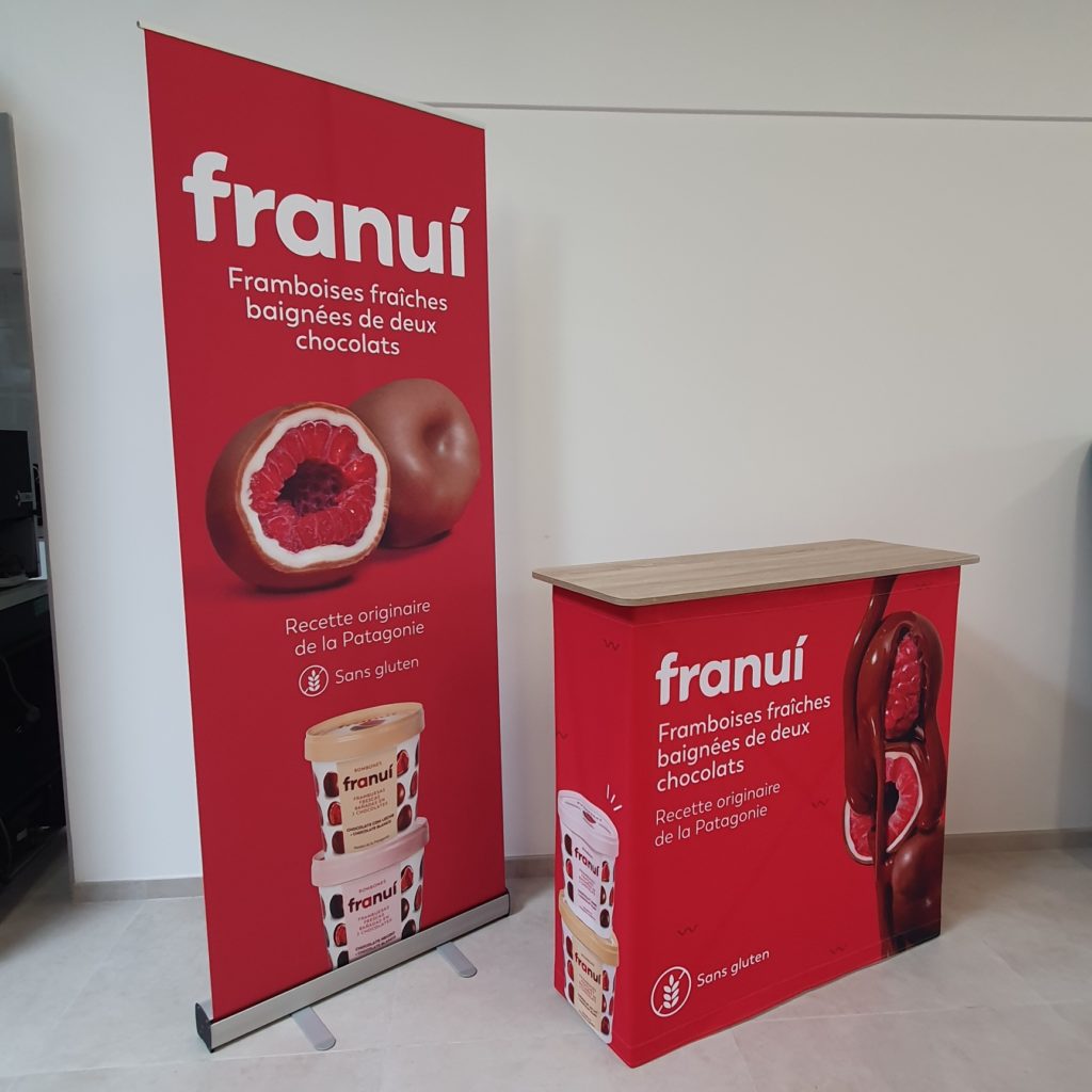 Rollup et comptoir publicitaire personnalisé