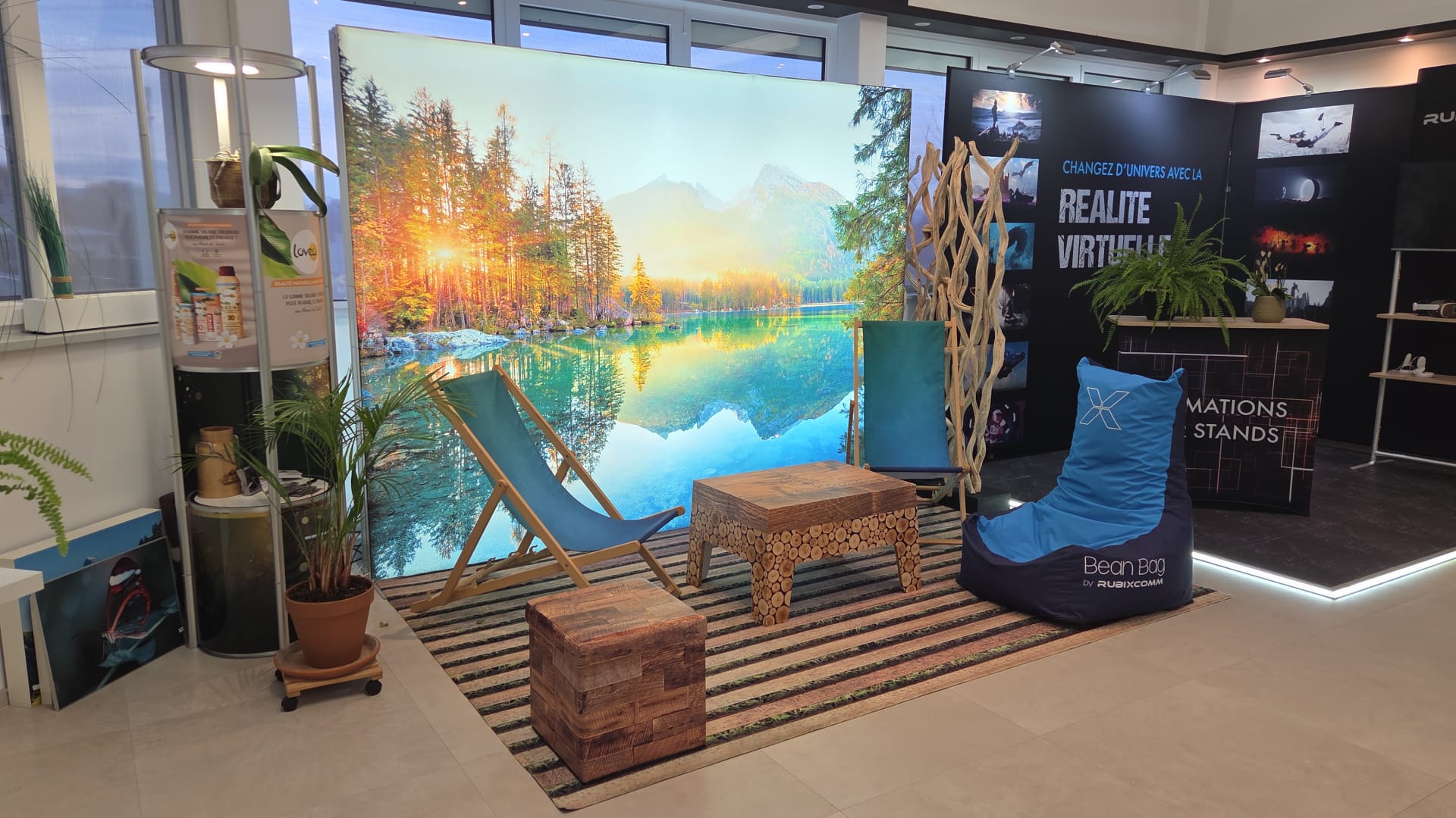 Mobilier extérieur publicitaire