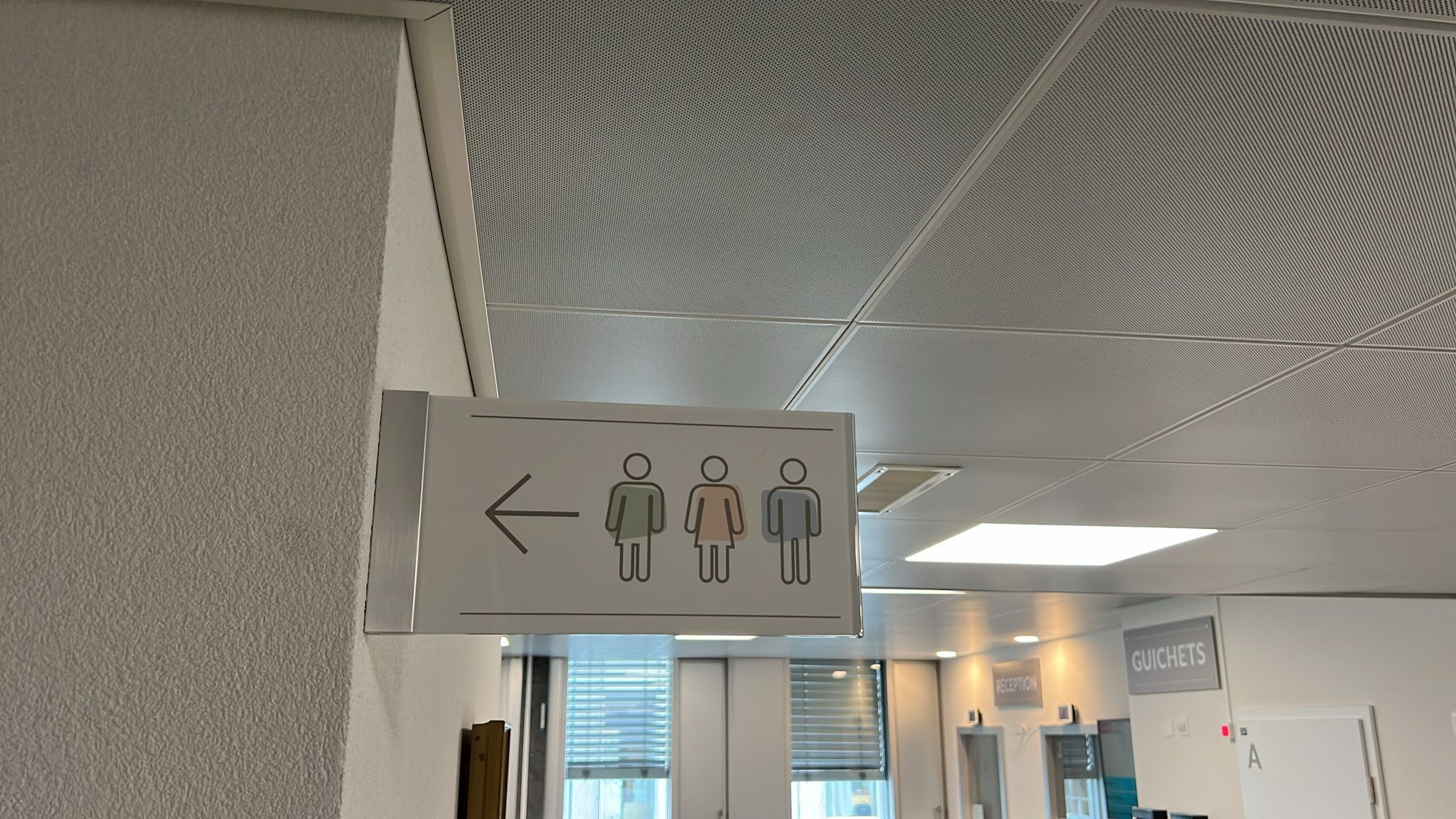 pose de signalétique par RubixComm